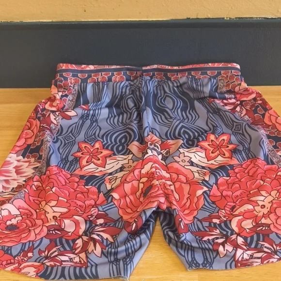 Red Kids Bottoms - Picture 12 of 16